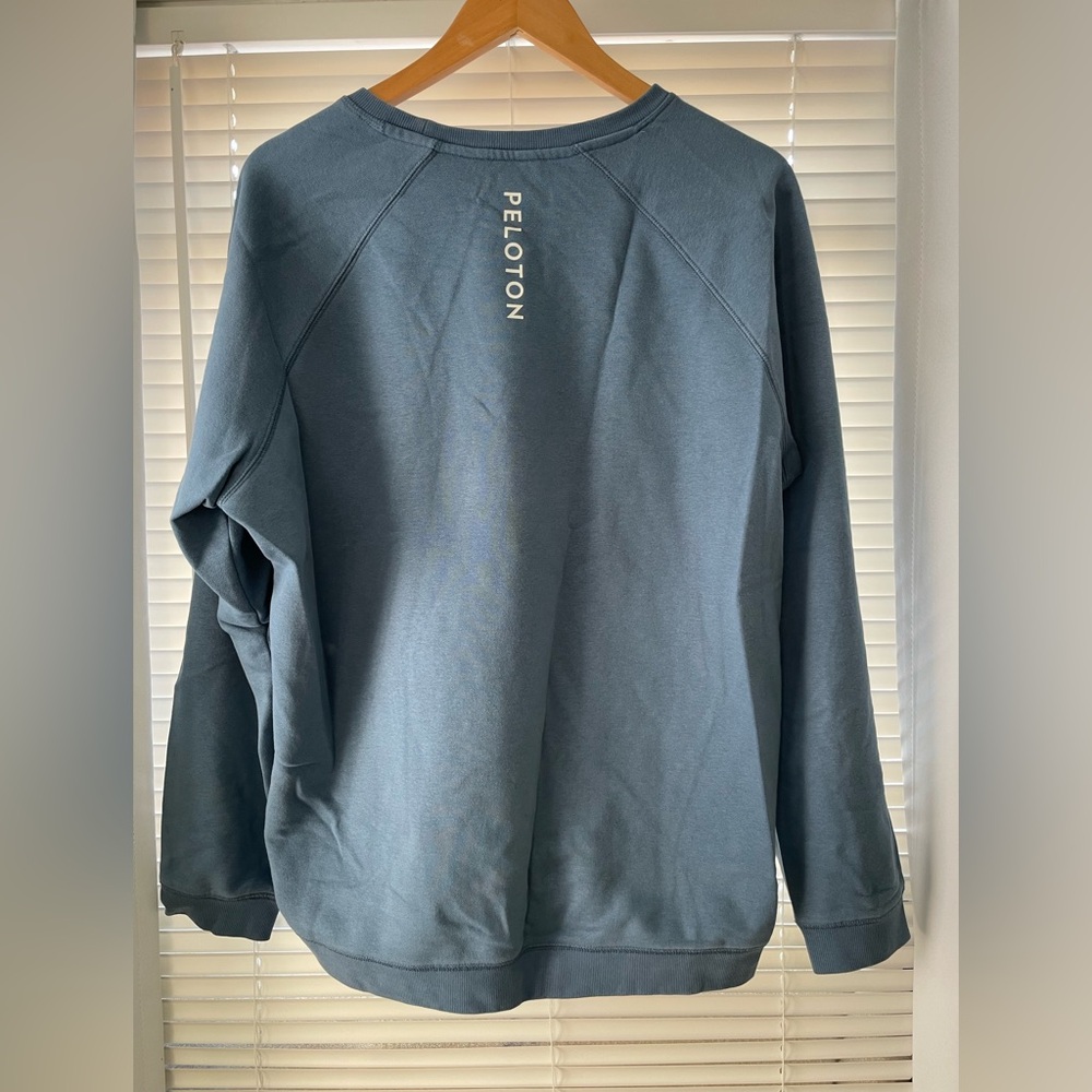 Peloton Crew Neck!